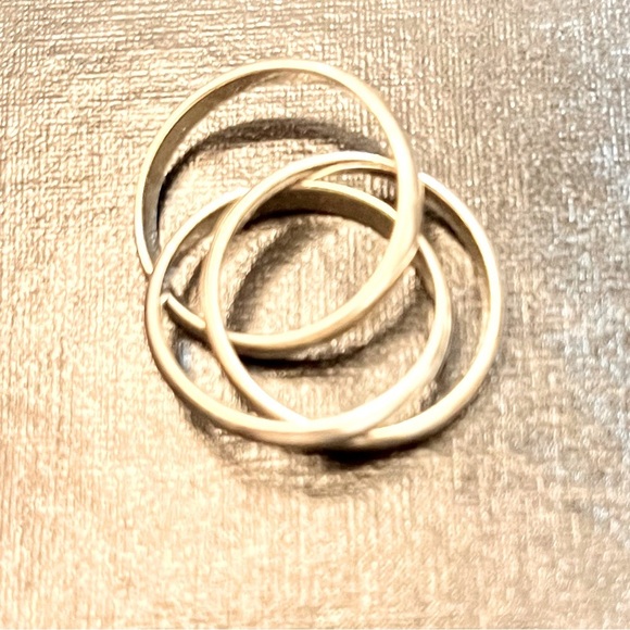 Source Unknown Jewelry - Elegant Sterling Silver 925 Interlocking Rolling Ring SZ 8 Metallic Comfort VTG